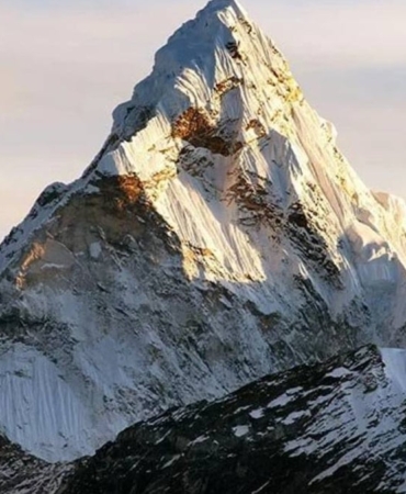 dunyanin-en-yuksek-dagi-everest-degilmis-yillardir-yanlis-biliniyormus-fcMYnrzz.jpg
