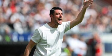 eintracht-frankfurtta-albert-riera-gelismesi-ayrilik-argumani-BNbIeXYF.jpg