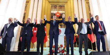 ekonomi-uyguna-gitmiyor-diyen-cumhur-ittifaki-uyesi-secim-icin-net-tarih-verdi-H4iJGzl1.jpg