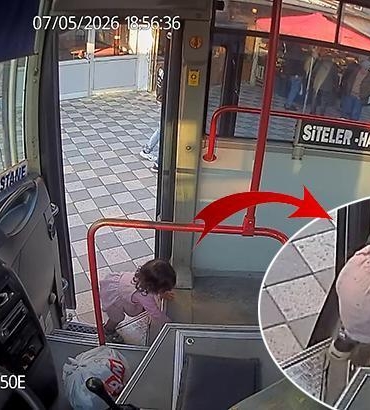 emekleyerek-otobuse-bindi-kimse-fark-etmedi-bebek-firarda-gercek-oldu-A7HkTug7.jpg