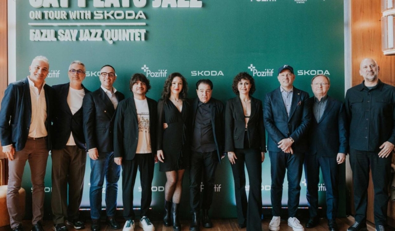 fazil-saydan-yeni-bir-sahne-say-plays-jjazz-on-tour-with-skoda-1n5n9Ncq.jpg