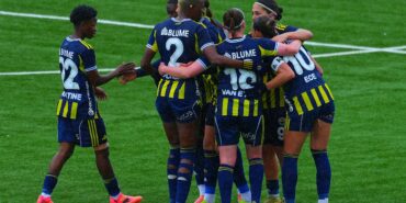 fenerbahce-bitime-iki-hafta-kala-sampiyon-oldu-JKwykCb7.jpg