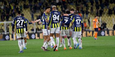 fenerbahce-super-ligde-iki-mac-sonra-kazandi-yxDMQsz8.jpg