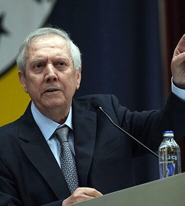fenerbahcede-baskan-adayi-aziz-yildirim-teknik-direktor-iddialarina-son-noktayi-koydu-haziran-ayini-isaret-dcBiWwNy.jpg