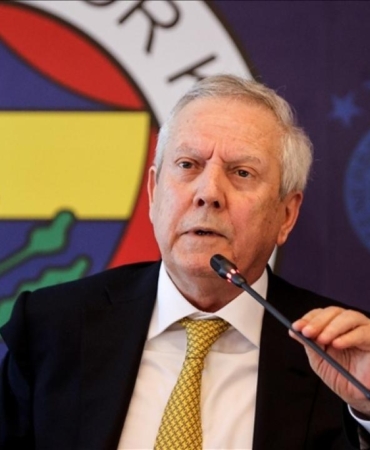 fenerbahcede-secim-yarisi-kizisiyor-aziz-yildirima-buyuk-baski-var-VFx5YaV8.jpg
