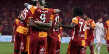 galatasarayda-bir-devrin-sonu-efsane-oyuncu-veda-ediyor-PVU8cN9J.jpg