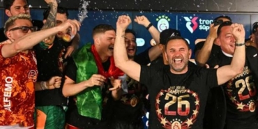 galatasarayin-ust-uste-4-sampiyonlugu-dunya-basininda-fqCYmQvi.jpg