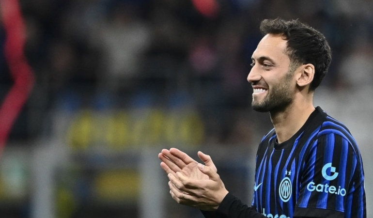 hakan-calhanoglunun-takimi-inter-sampiyon-oldu-7CU23cDa.jpg
