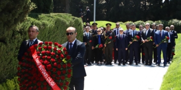 haydar-aliyev-dogumunun-103-yilinda-bakude-anildi-LNSs8Cn8.jpg