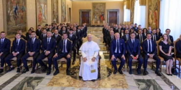 interin-vatikan-ziyaretine-hakan-calhanoglu-katilmadi-F8zOr6HG.jpg