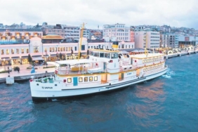 is-vapurda-sanat-yolculugu-rGAKYVmP.jpg