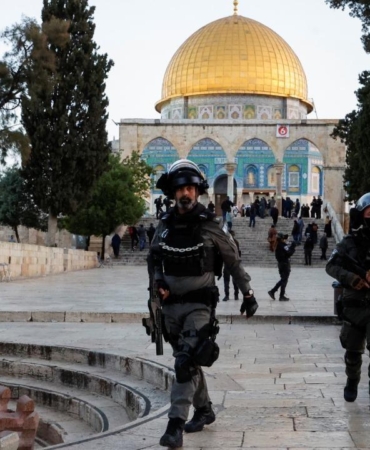 israilden-mescid-i-aksaya-cok-sayida-baskin-ezan-okunmasi-yasaklandi-5Ym7zOJO.jpg