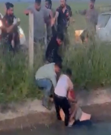 kanala-ucan-aractaki-2-kadin-polisi-kurtarmak-isterken-hayatini-kaybetti-f8nTEHpZ.jpg