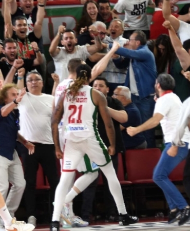 karsiyakanin-52-yillik-gelenegi-bozulmadi-I6JrBXN1.jpg