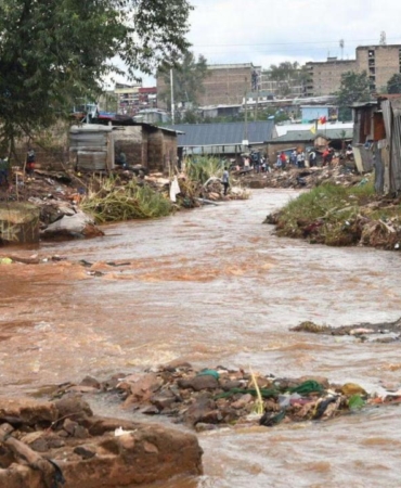 kenyada-sel-felaketi-10-can-kaybi-yvQns1hQ.jpg