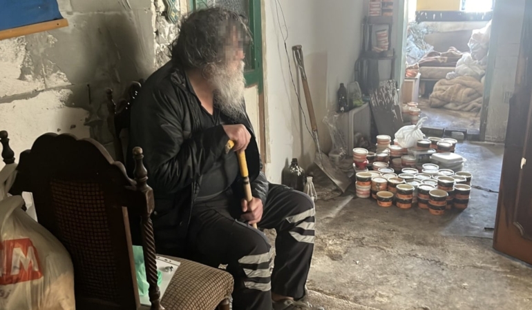 kotu-koku-ihbarinin-altindan-dram-cikti-gebzedeki-konutta-soke-eden-tablo-Dp3lVC7y.jpg