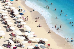 kurban-bayrami-tatili-9-gune-cikti-rezervasyonlar-suratli-artti-20-milyonluk-tatil-hareketi-p9HWBzbz.jpg
