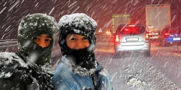 mayis-ayinda-kar-surprizi-afyonkarahisarin-3-ilcesinde-egitime-bir-gun-ara-verildi-cPEXwqM5.jpg