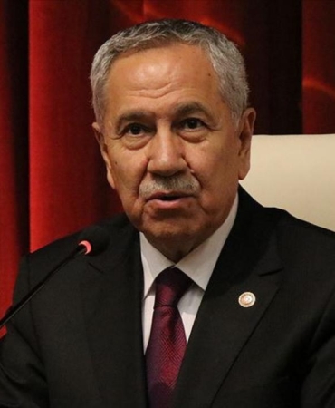 mhpden-bulent-arincin-cikisina-sert-tepki-siyaset-fosili-feto-kuryesi-HApzjxJM.jpg