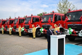 orman-yanginlariyla-mucadelede-yeni-araclar-gorev-yerlerine-ugurlandi-AOCaOzCp.jpg