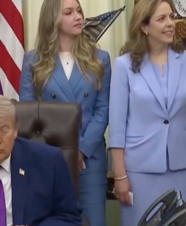 oval-ofiste-dalgin-anlar-trump-kameralar-onunde-uyukladi-n9RXhnyp.jpg