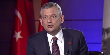 ozgur-ozelden-burcu-koksal-aciklamasi-ben-aradigimda-kapaliydi-telefonu-4mzfVZSr.jpg