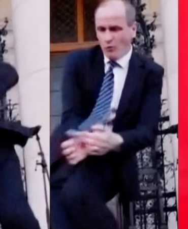 parlamento-binasi-onunde-zafer-dansi-DWg7m4HU.jpg