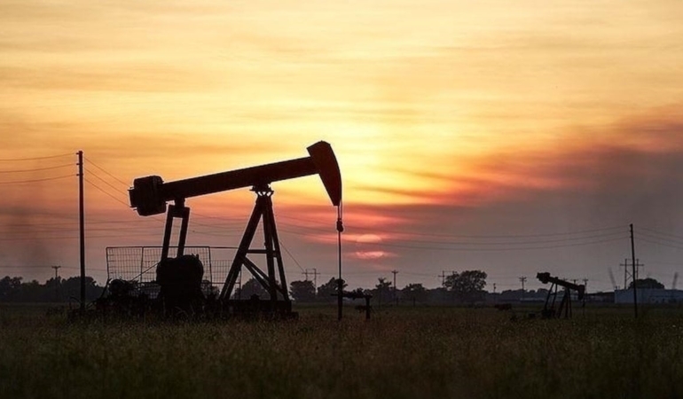 petrol-fiyatlari-114-dolara-tirmandi-fRKaHcYb.jpg