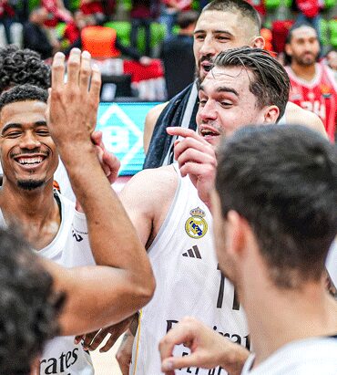 real-madrid-deplasmanda-kazandi-ve-ismini-final-foura-yazdirdi-5ZrTtUvp.jpg