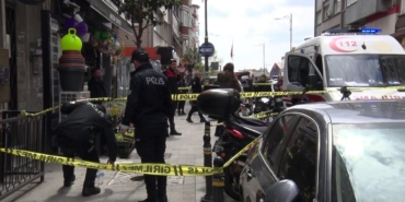 sislide-kayinvalide-ayni-evde-yasadigi-gelinini-oldurdu-art-arda-ates-etti-XnWxDRQc.jpg