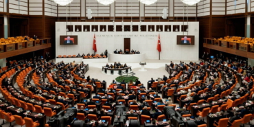 son-dakika-mecliste-site-aidatlarina-ait-duzenlemeyi-de-iceren-teklif-kabul-edildi-FHebzQXQ.jpg