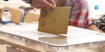 son-secimi-bilen-sirketten-yeni-anket-iste-partilerin-oy-oranlari-mJebZIKT.jpg