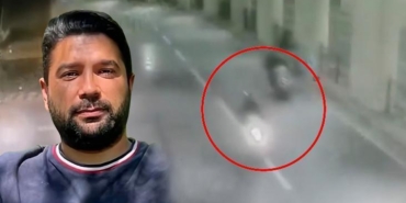 taksimde-feci-motosiklet-kazasi-savrularak-yere-dusen-genc-surucu-hayatini-kaybetti-o-anlar-kamerada-x8qmgcUs.jpg