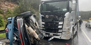 tir-karsi-seride-uctu-ortalik-savas-alanina-dondu-1-olu-5-yarali-SekCdmFI.jpg
