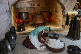 topkapi-sarayinin-harem-bolumundeki-kadinefendiler-ve-cariyeler-tasligi-ziyarete-acildi-CaP1LI4e.jpg