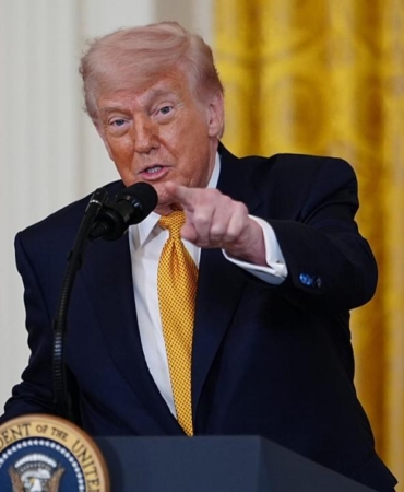 trump-bir-ulkeyle-daha-kopruleri-atiyor-askerlerini-cekecek-HO7Bu9rC.jpg