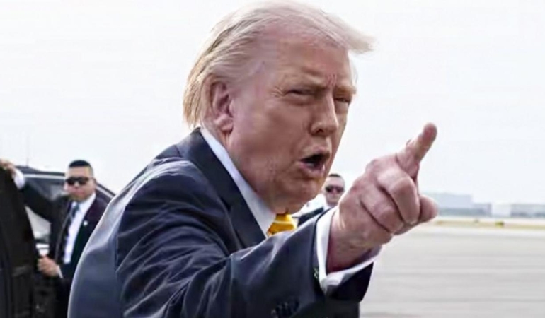 trumptan-iran-aciklamasi-mahvolmus-durumdalar-CPcEdg2e.jpg