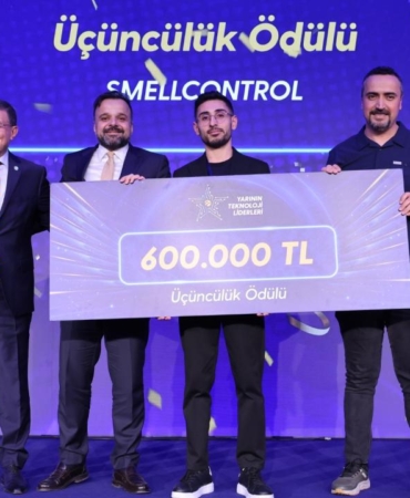 turkcellden-yarinin-teknoloji-liderlerine-3-milyon-300-bin-tl-odul-FDXSz5gs.jpeg