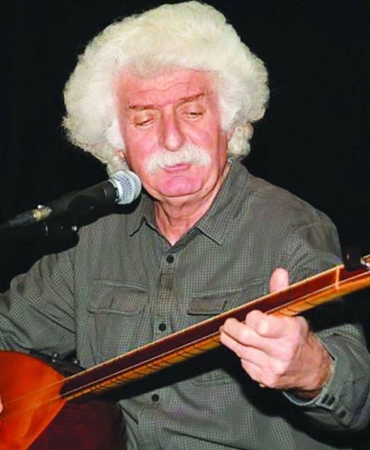 usta-sanatci-sadik-gurbuz-50nci-sanat-yilini-konserlerle-kutluyor-ask-arbede-gurbet-7tWgckyV.jpg