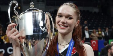 vakifbankta-markovadan-boskovic-yaniti-idolumdu-takim-arkadasim-oldu-cLADfGQZ.jpg
