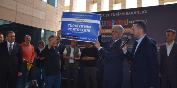 vivo-turkiye-kultur-yolu-festivalinde-mobil-fotografciligi-sanatla-bulusturuyor-wRULtsuB.jpg